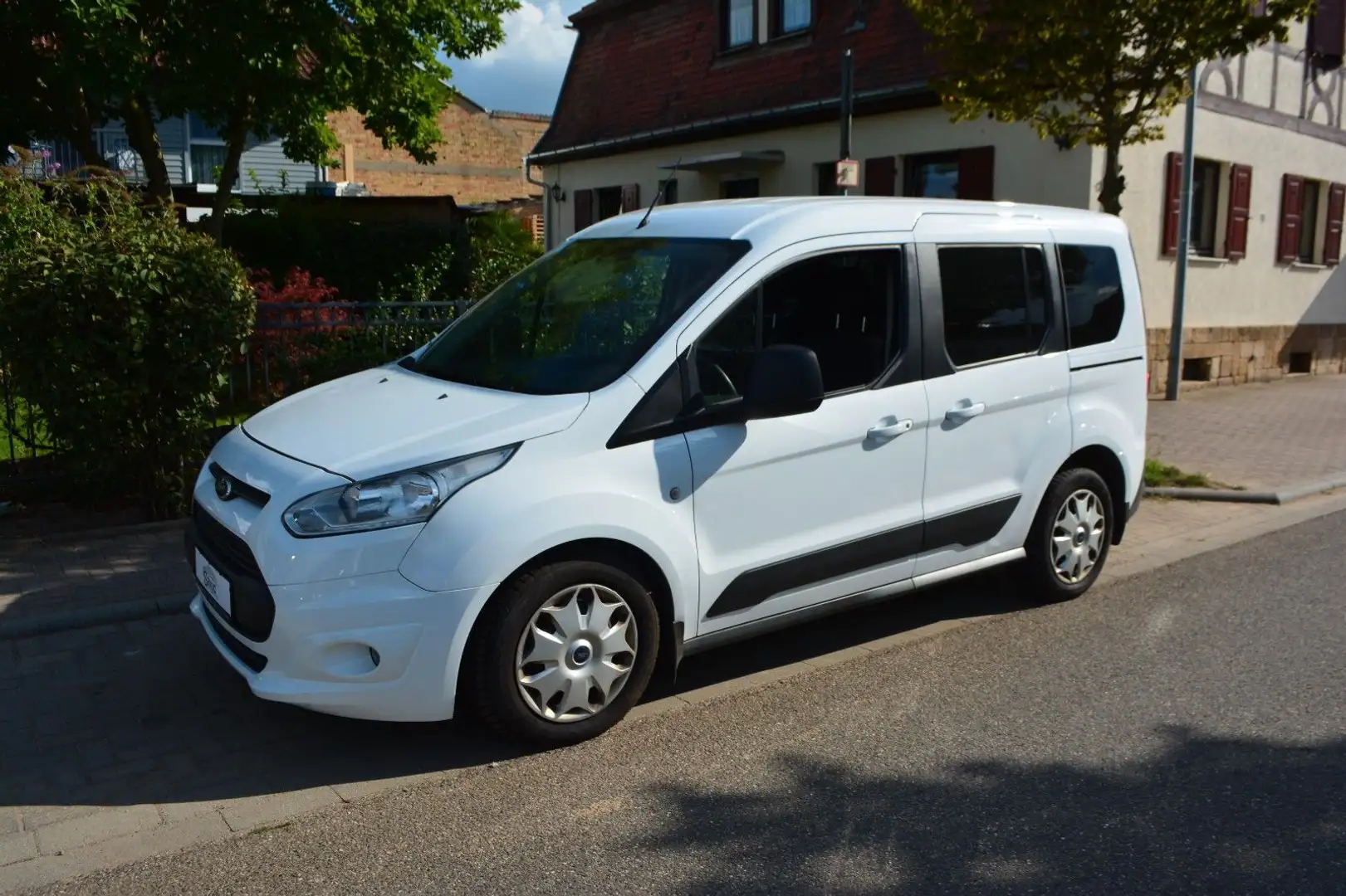 Ford Tourneo Connect Trend 1.5 TDCI Alb - 1