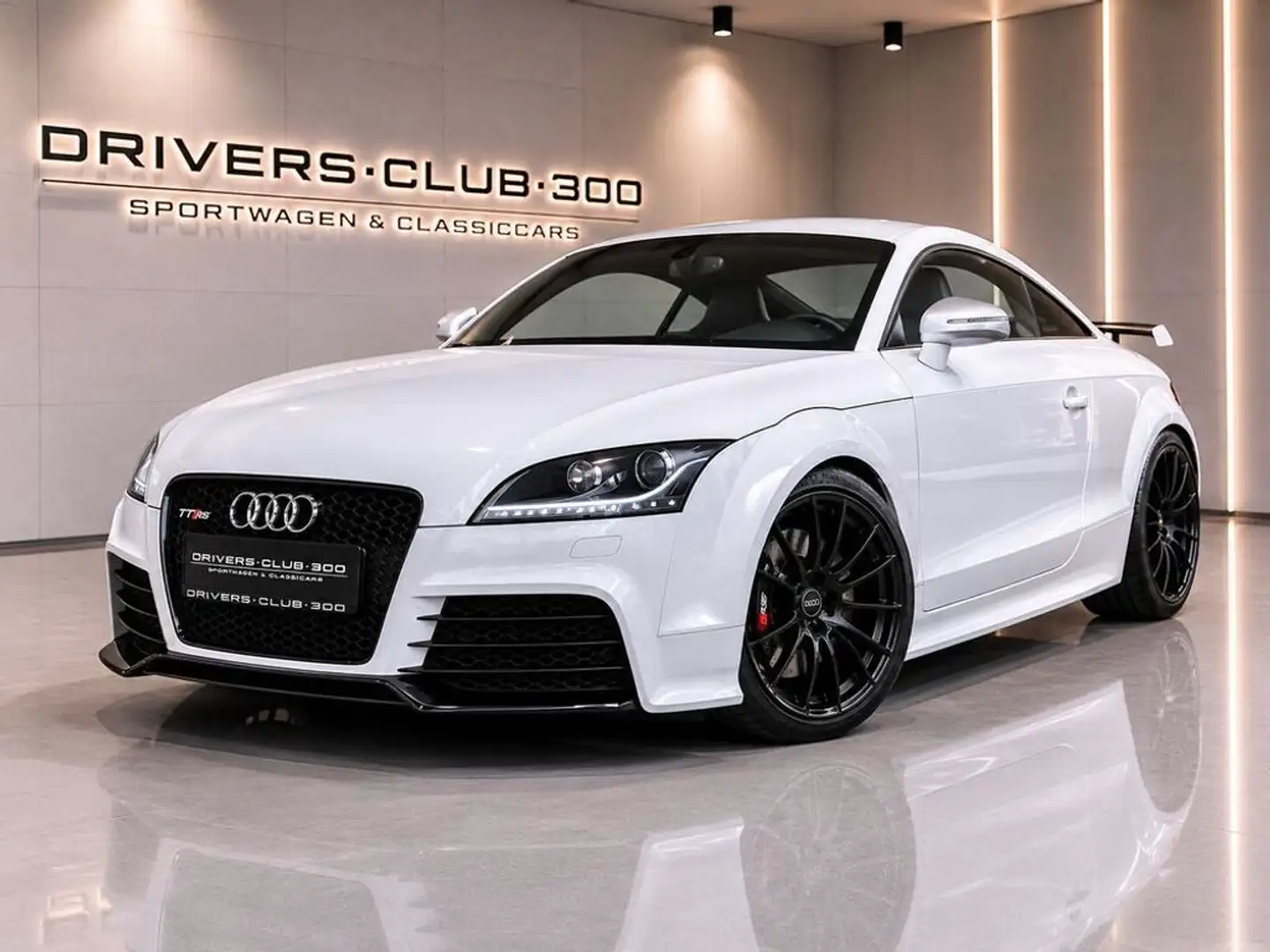 Audi TT RS 2.5 TFSI Quattro Coupé ++ V E R K A U F T ++ Grau - 1
