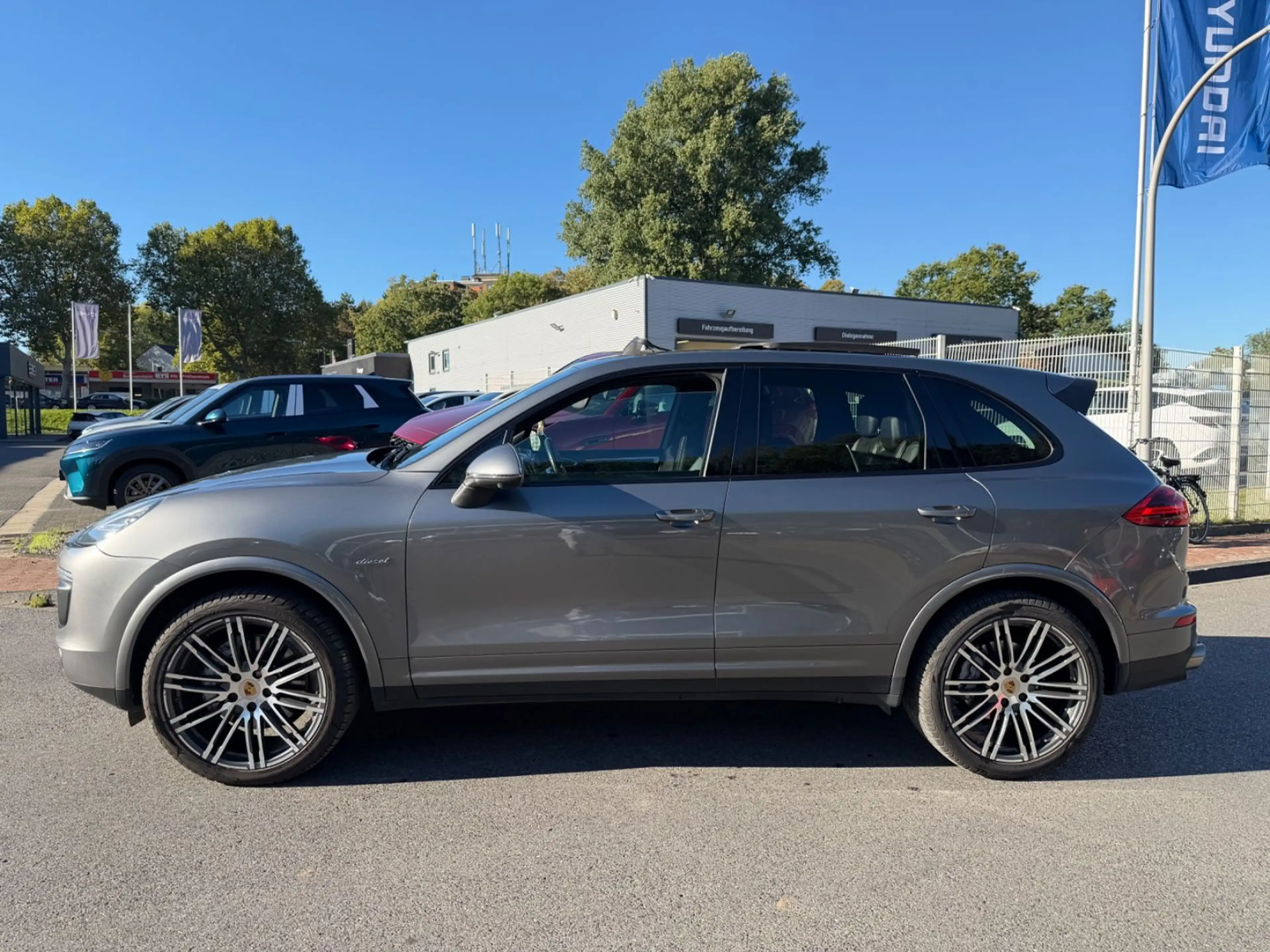 Porsche Cayenne 4,2 V8/CAYENNE S/SPORT/NAVI/LEDER/360"/PANO/LED! — photo 8