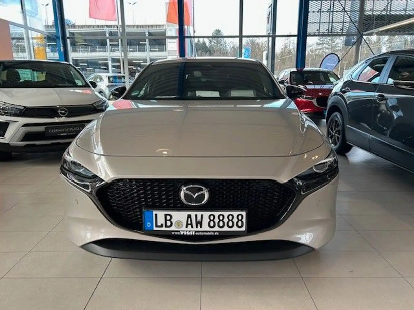 Mazda 3 G-140PS Automatik Homura,Navi Béžová - 2