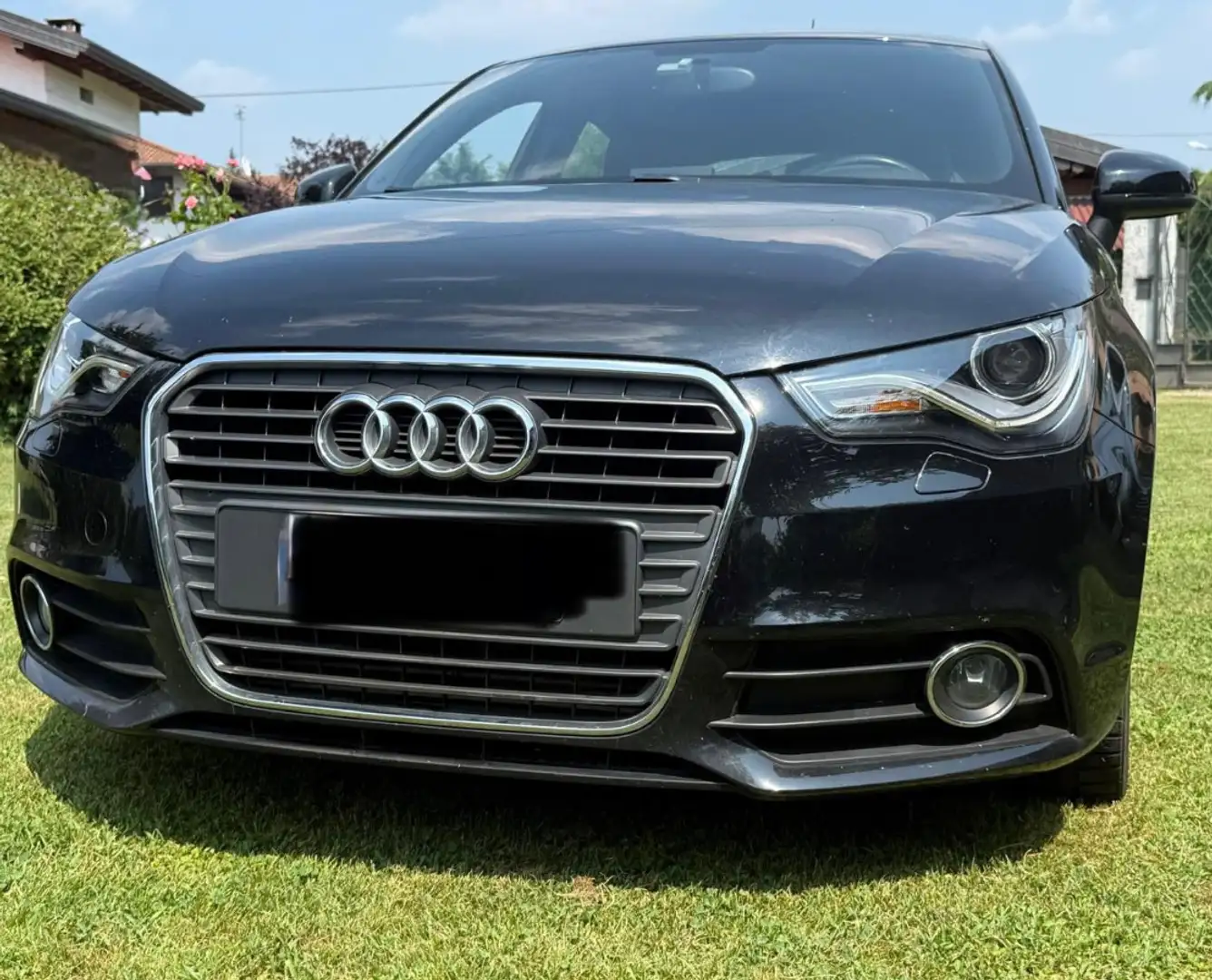 Audi A1 Sportback 1.6 tdi Ambition 90cv - 1