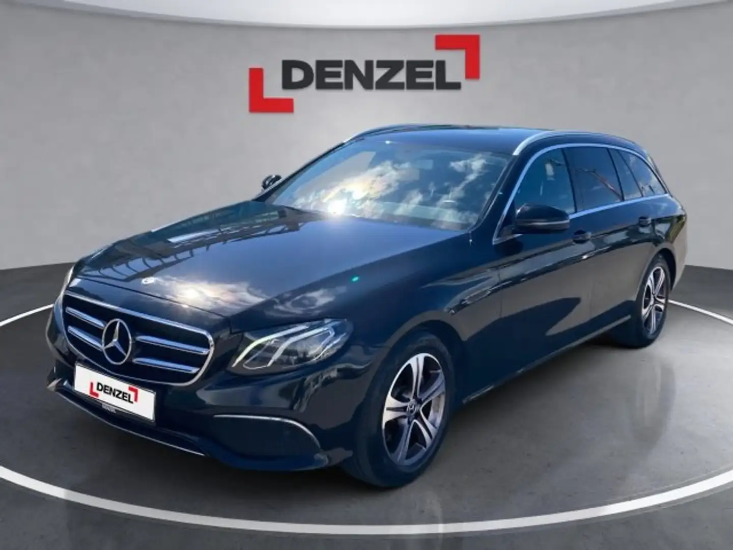 Mercedes-Benz E 220 d T Austria Ed Schwarz - 1
