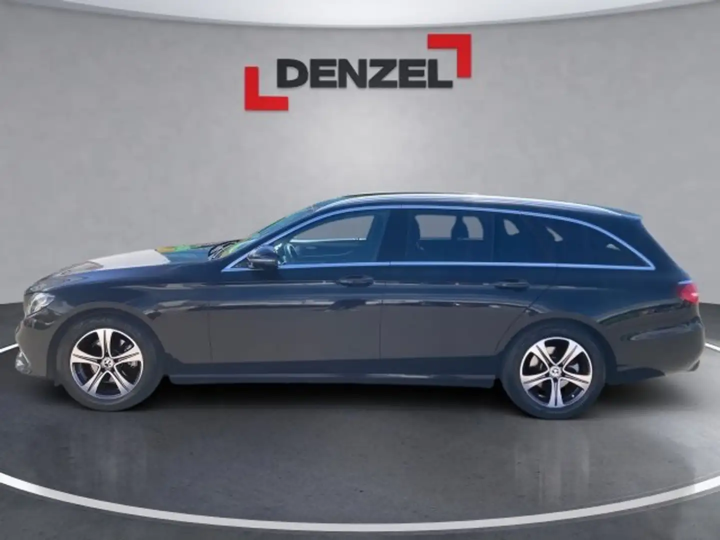 Mercedes-Benz E 220 d T Austria Ed Schwarz - 2