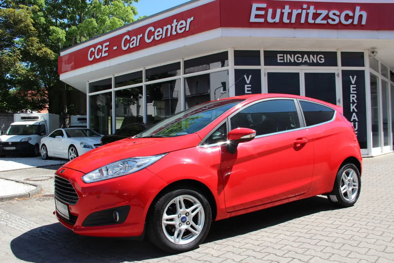 Ford Fiesta Titanium Rosso - 1