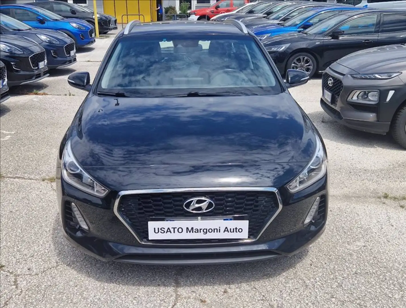 Hyundai i30 Wagon 1.6 crdi Business 110cv dct Nero - 2