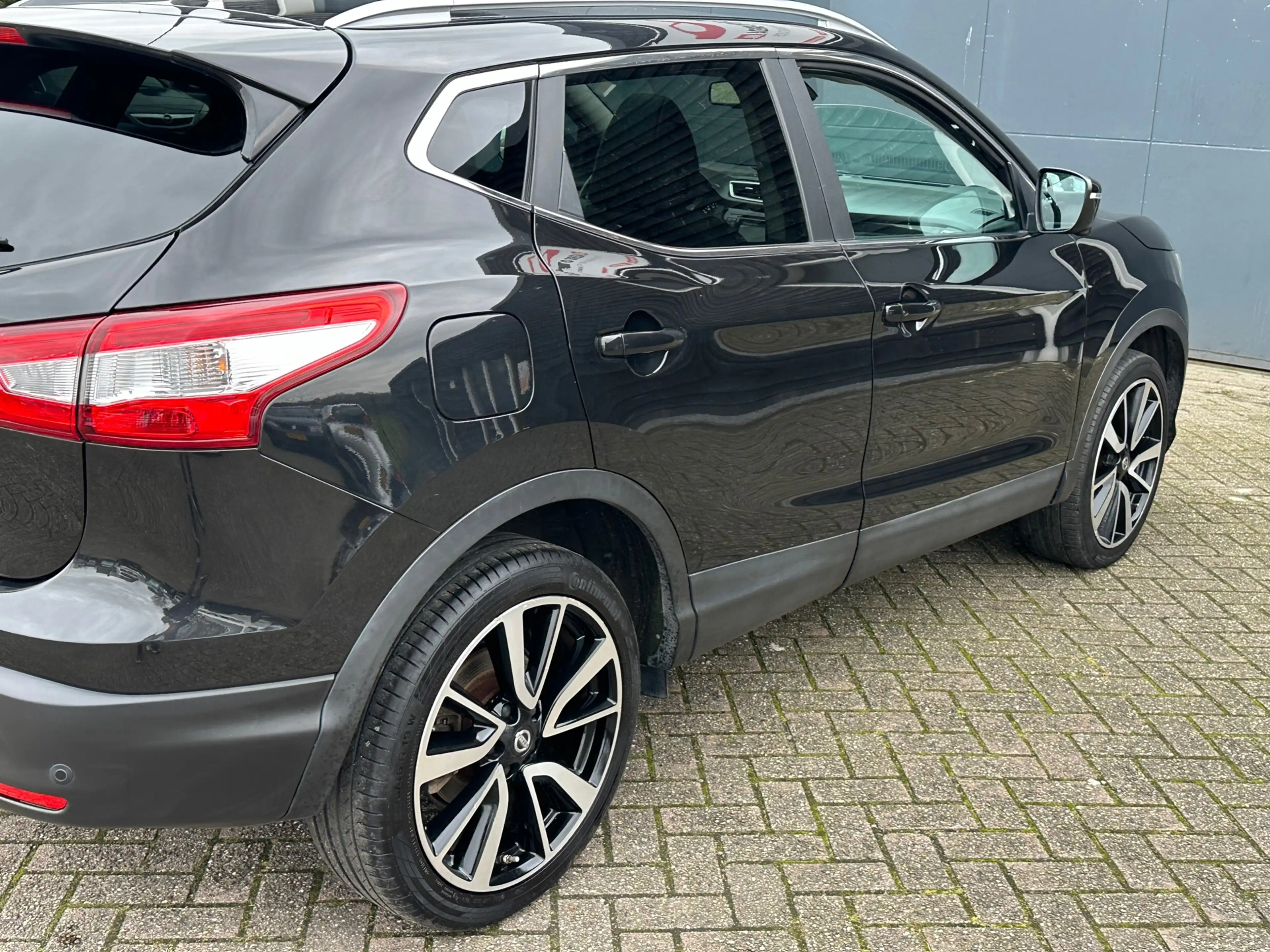 Nissan Qashqai 1.2 Tekna — photo 11