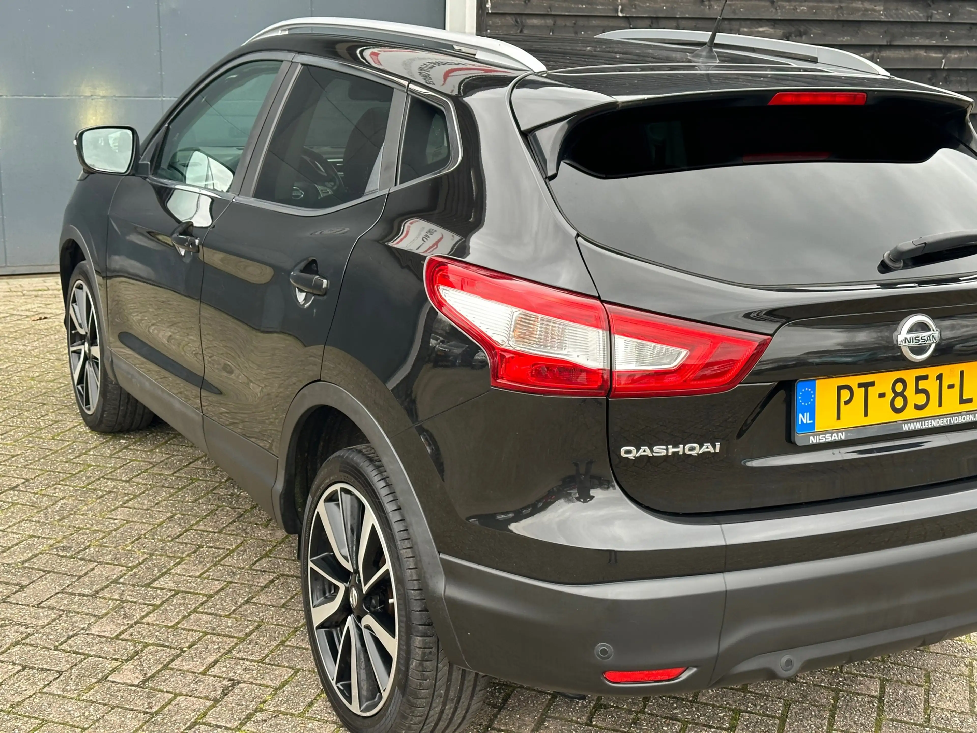 Nissan Qashqai 1.2 Tekna — photo 8