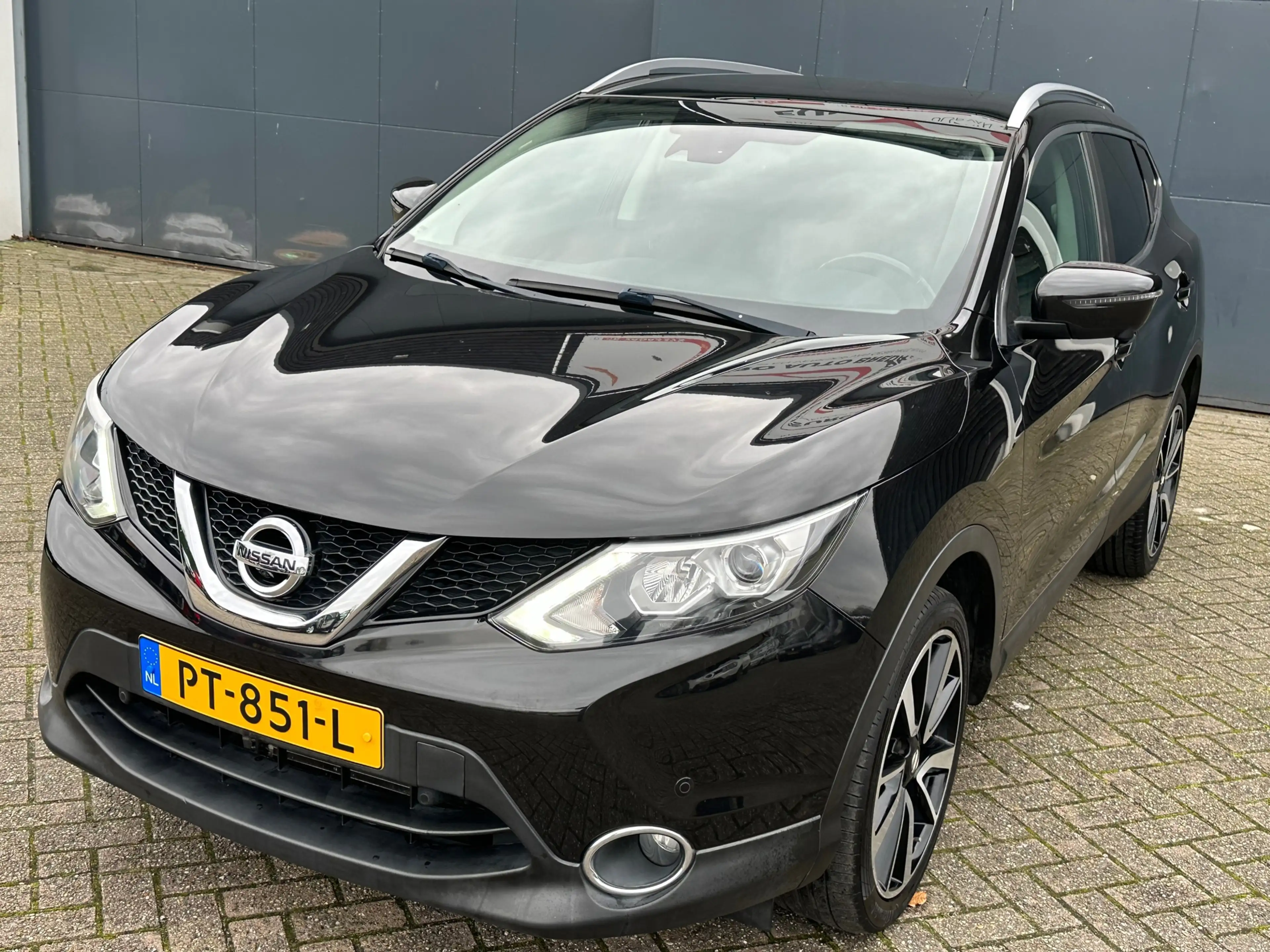 Nissan Qashqai 1.2 Tekna — photo 6