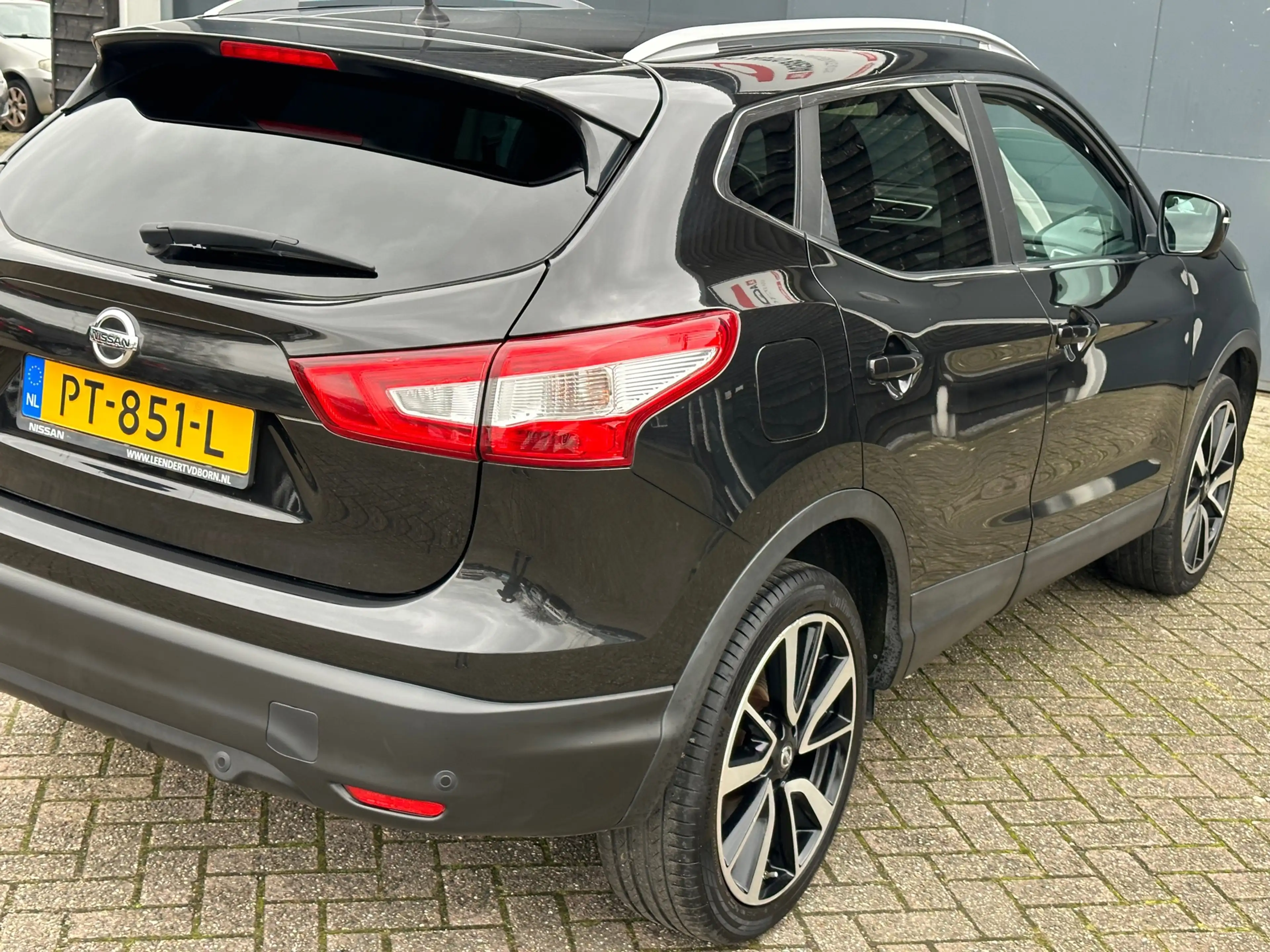 Nissan Qashqai 1.2 Tekna — photo 13