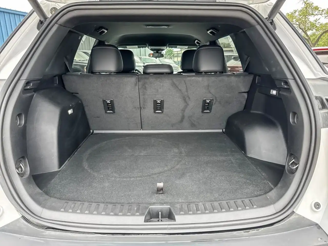 Chevrolet Equinox снимка Chevrolet Equinox