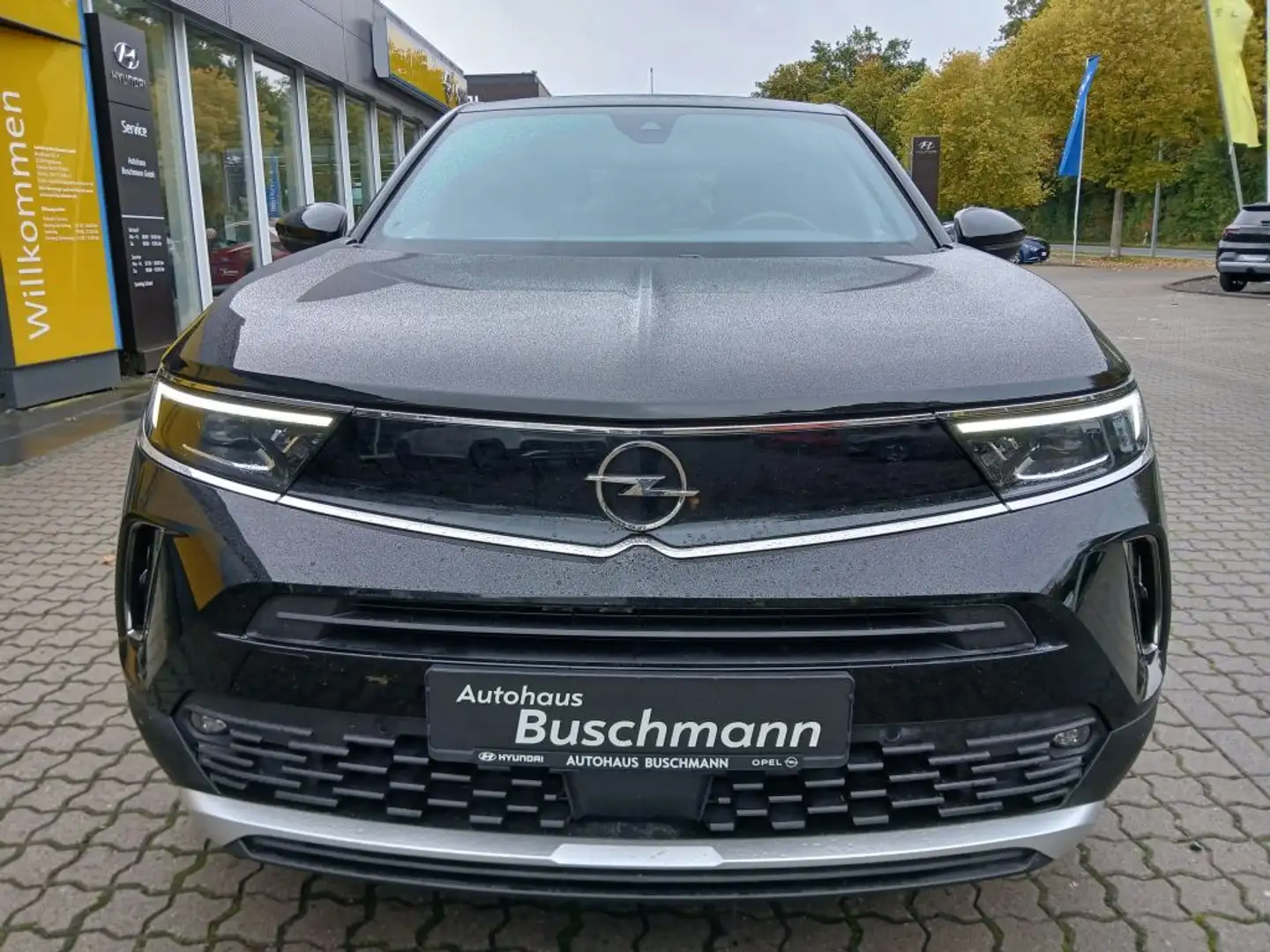 Opel Mokka-E Ultimate +RFK+MULTIMEDIA-NAVI-PRO+ Schwarz - 2
