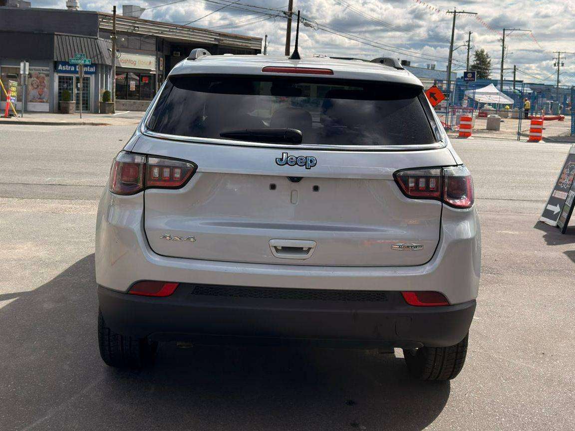 2024 Jeep Compass — view 6