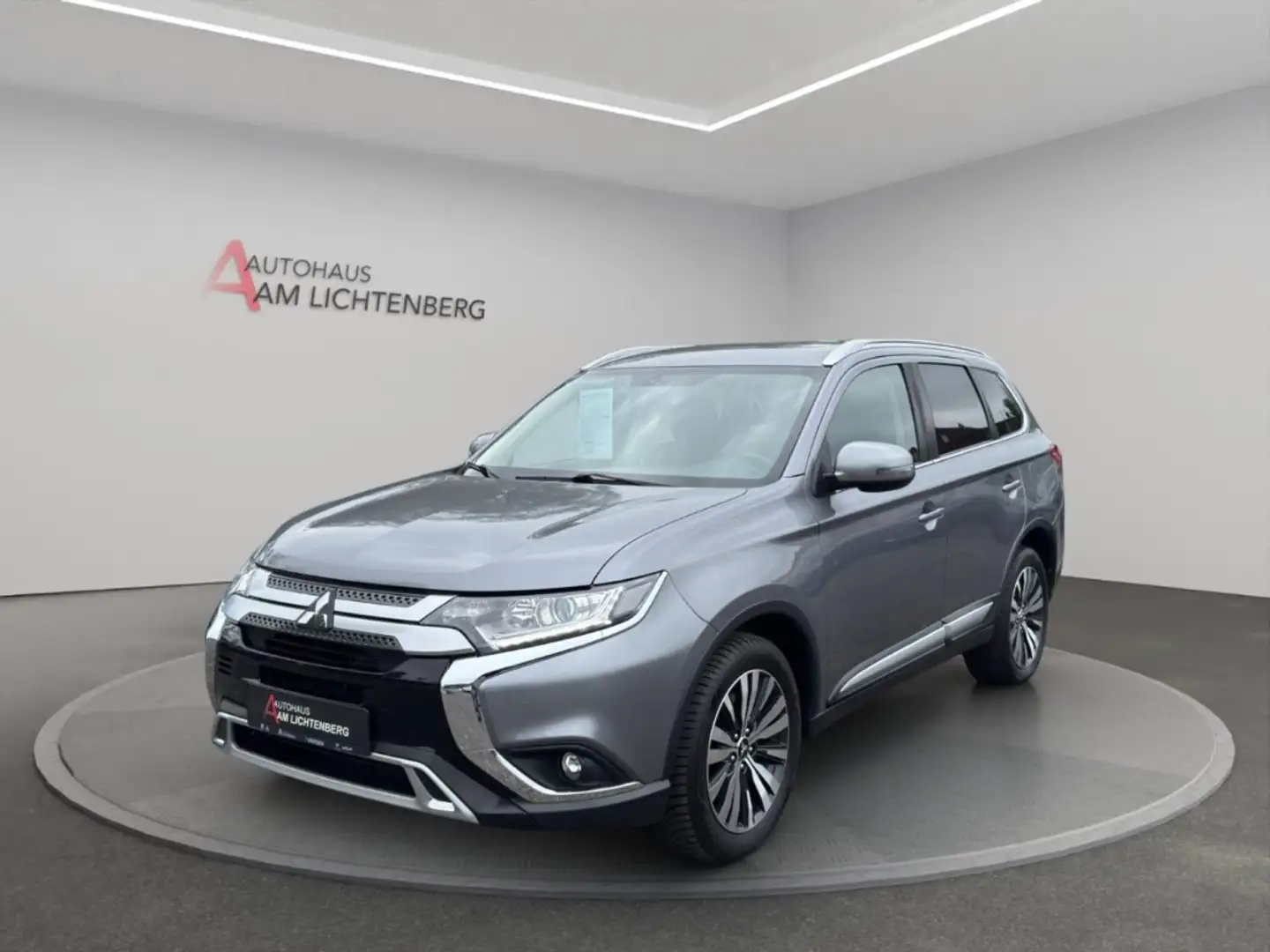 Mitsubishi Outlander Diamant Edition+ 2.0 MIVEC LED+NAVI+TEMPOMAT+KAMER Gris - 1
