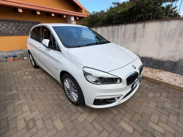 BMW 218