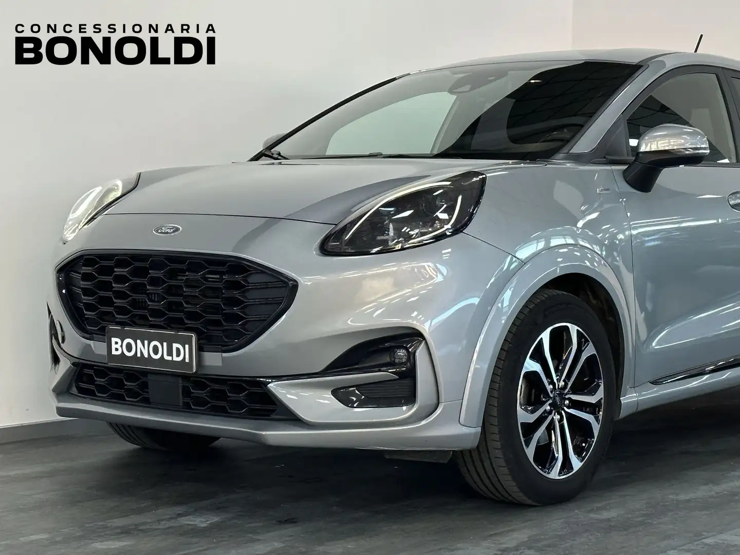 Ford Puma Puma 1.0 EcoBoost 125 CV S&S aut. ST-Line Grau - 2