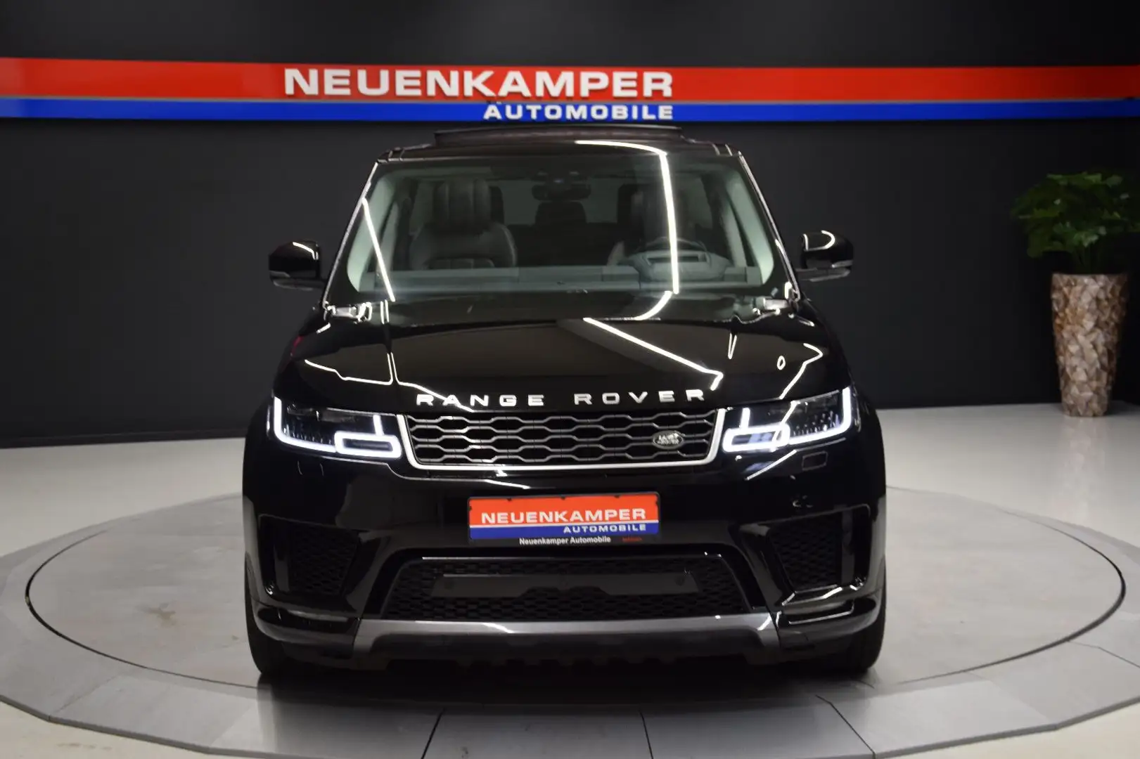 Land Rover Range Rover Sport HSE Hybrid Pano HuD Ambi Merid Schwarz - 2