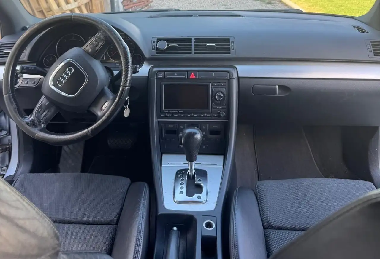 Audi A4 Avant 1.9 tdi 90cv auto, foto 2