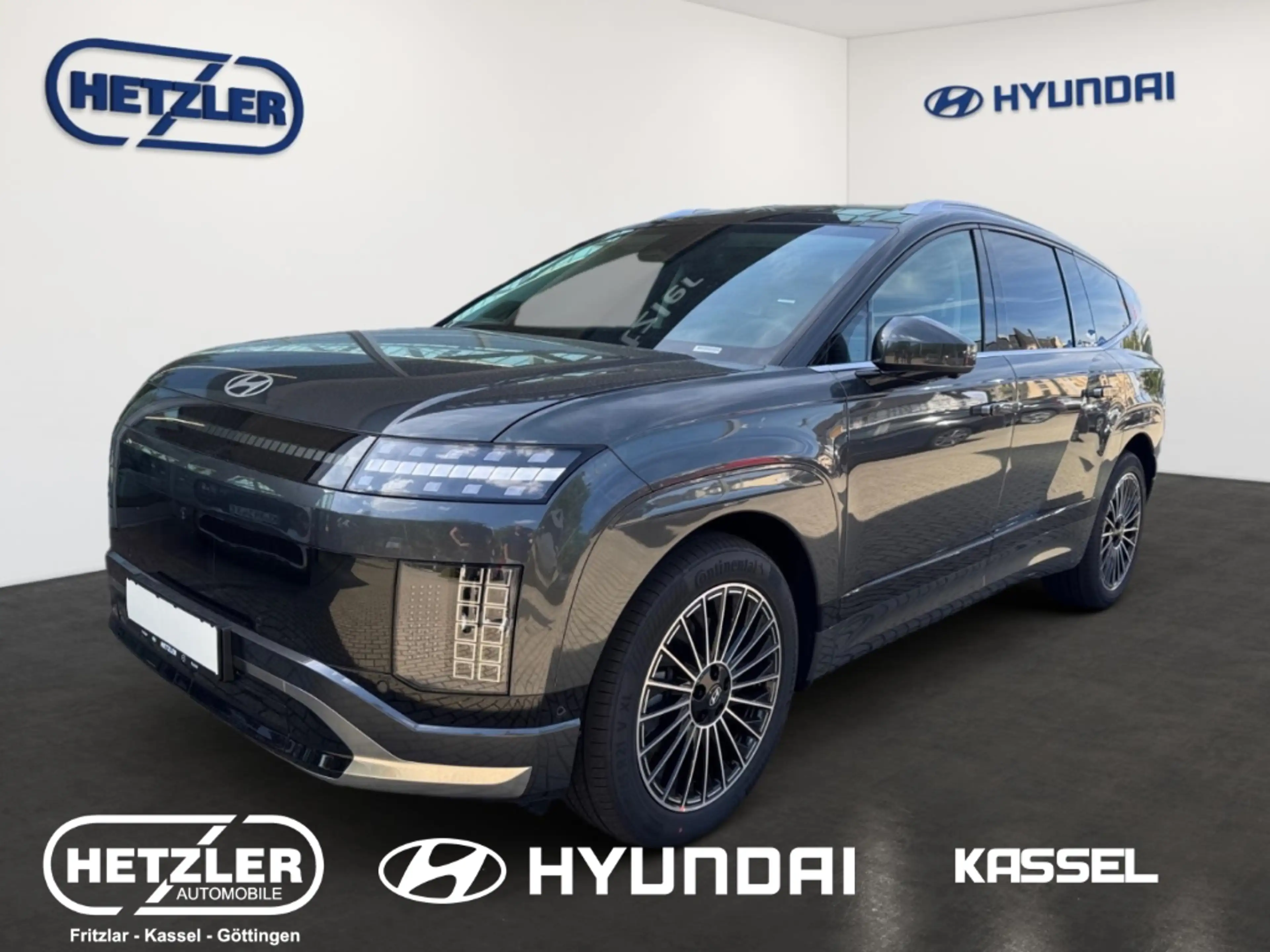 Hyundai IONIQ 9 226 kW 4WD Uniq Elektro 110 kWh HUD Niveau El. Pan — photo 2