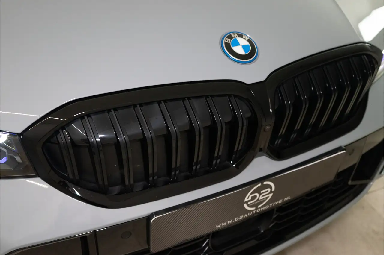 BMW 3 Series 2026 — фото 11