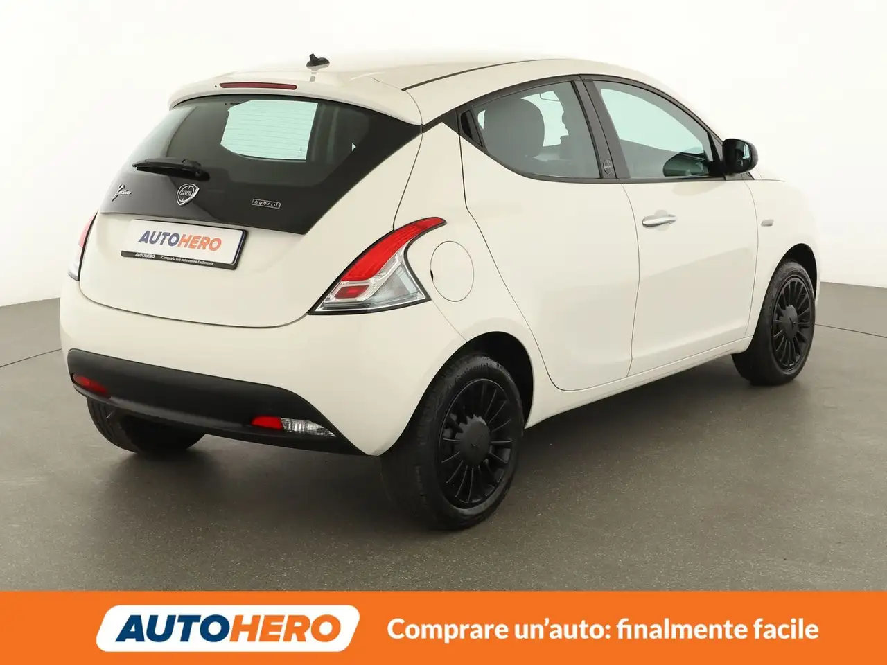 Lancia Ypsilon 2021 — фото 6