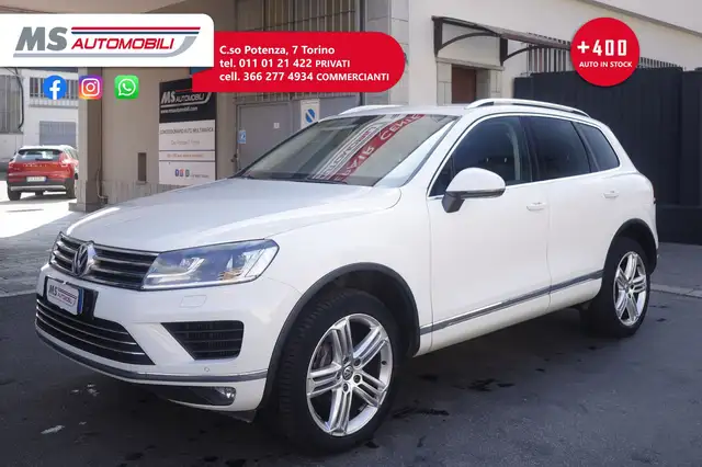 Volkswagen Touareg view 11