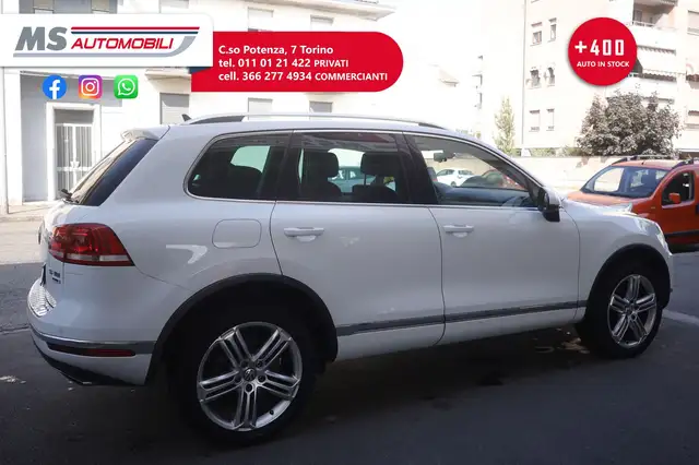 Volkswagen Touareg view 13