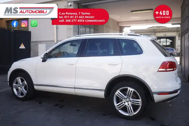 Volkswagen Touareg view 15
