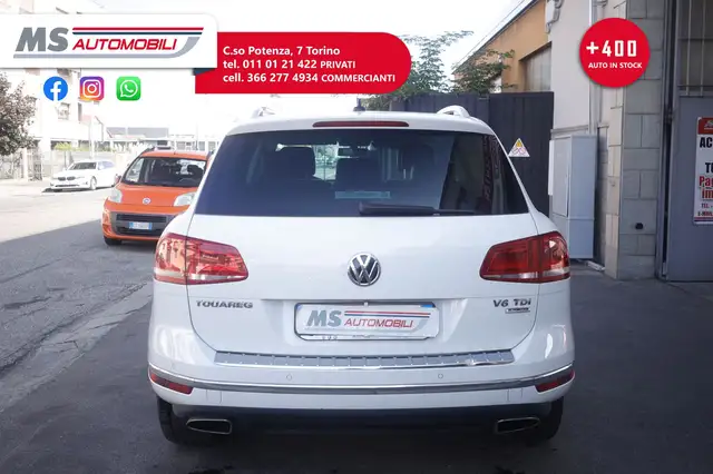 Volkswagen Touareg view 7
