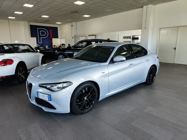 Alfa Romeo Giulia 2.2 TD 190cv Sprint AT8 CarPlay/AndroidAuto Xeno