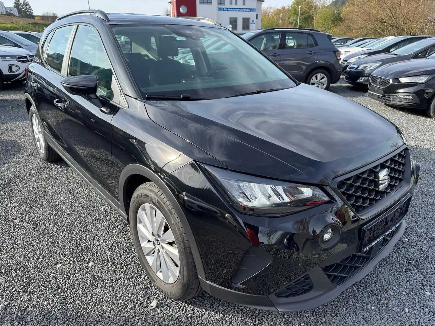 SEAT Arona 1.0 TSI *STYLE*PDCHI*TEMPOMAT*VOLL-LED*APP Schwarz - 1