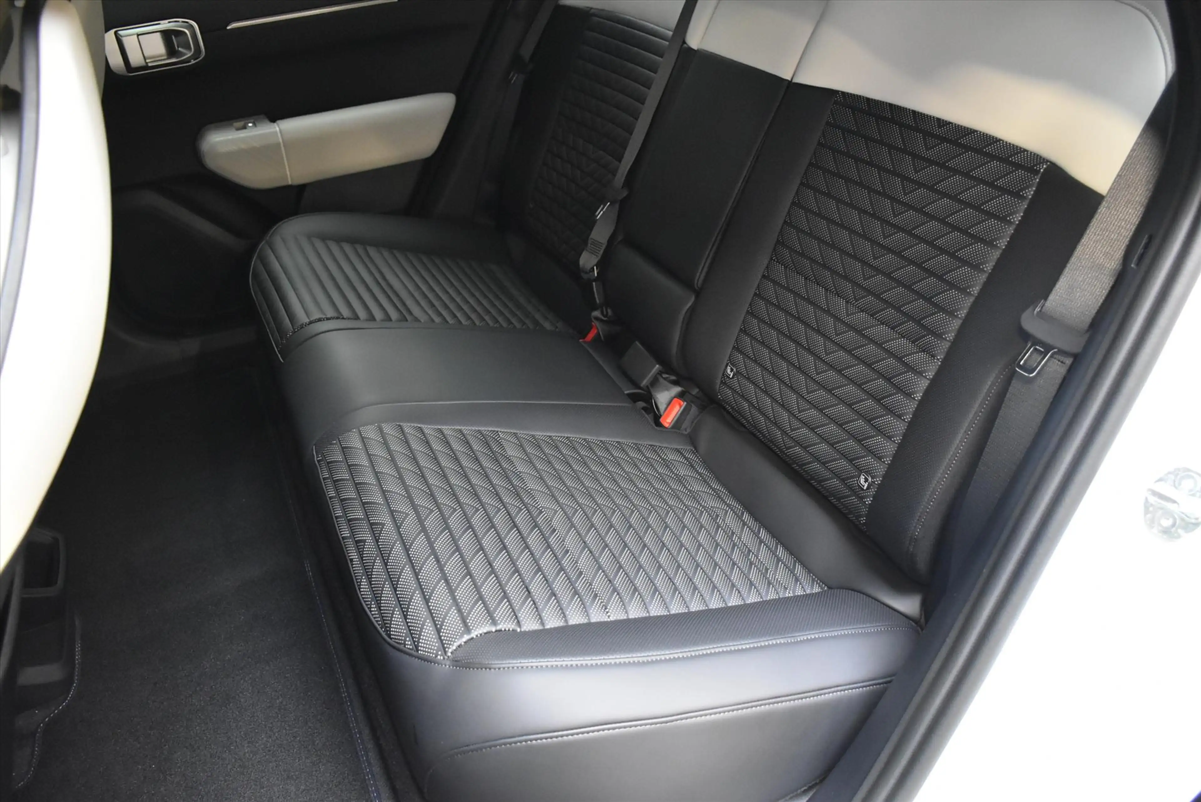 Kia EV4 81,4 kWh 204PK GT-Line Business Edition — photo 16