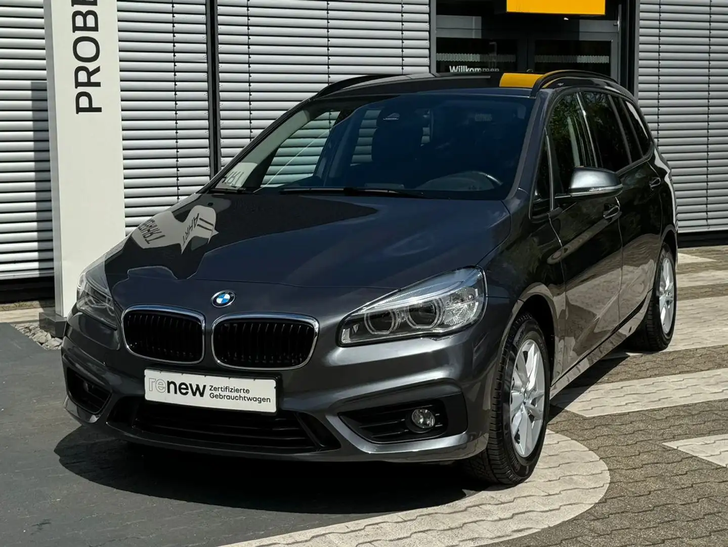 BMW 218 218 i Advantage Grey - 1
