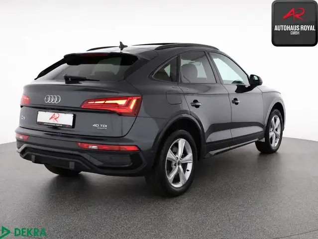 Audi Q5 view 4