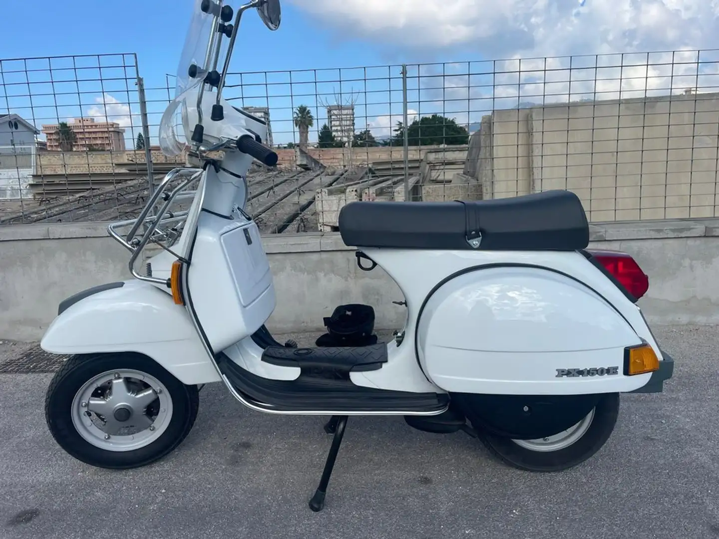 Vespa PX 150 Bianco - 1
