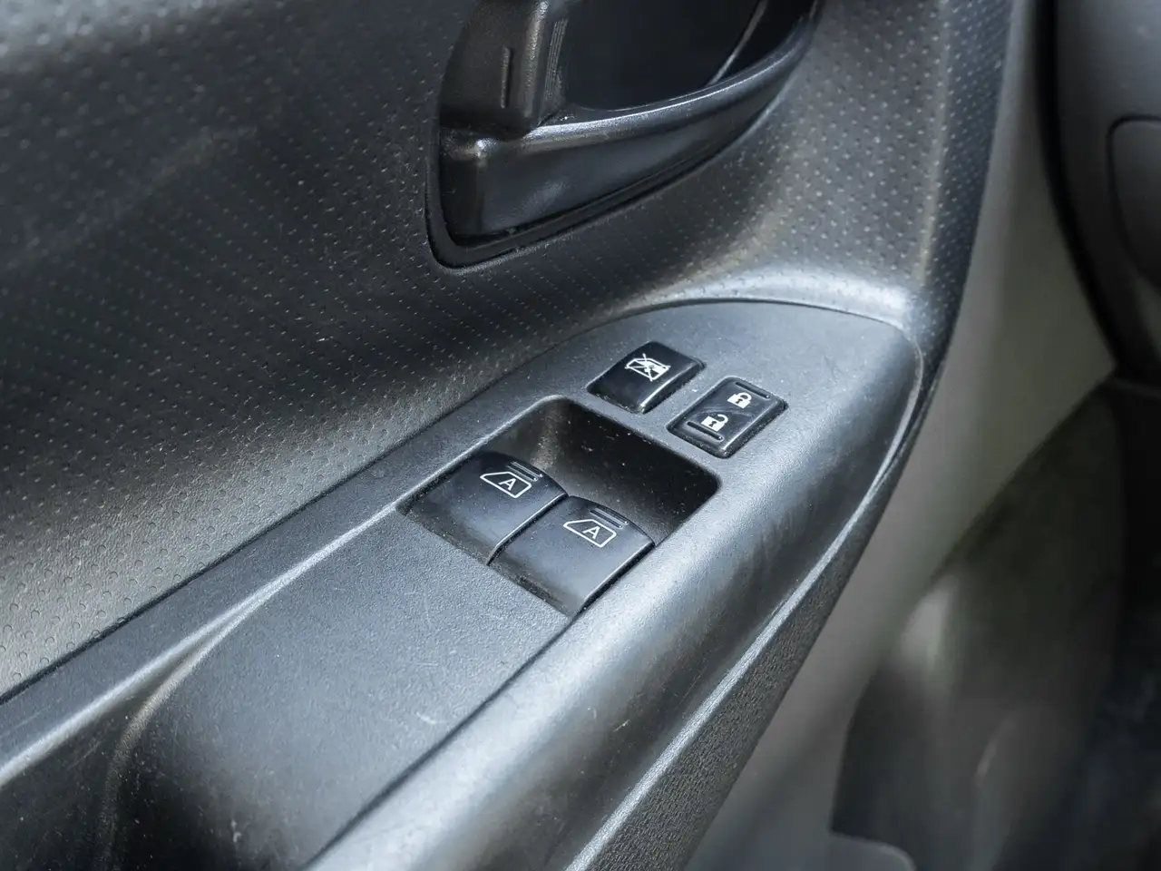 Nissan NV200 снимка Nissan NV200