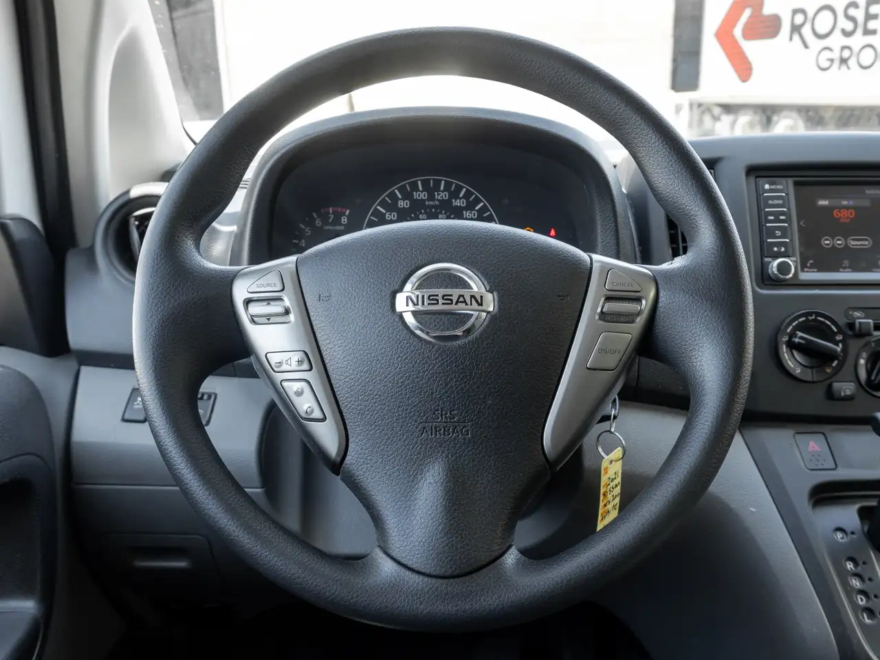 Nissan NV200 снимка Nissan NV200