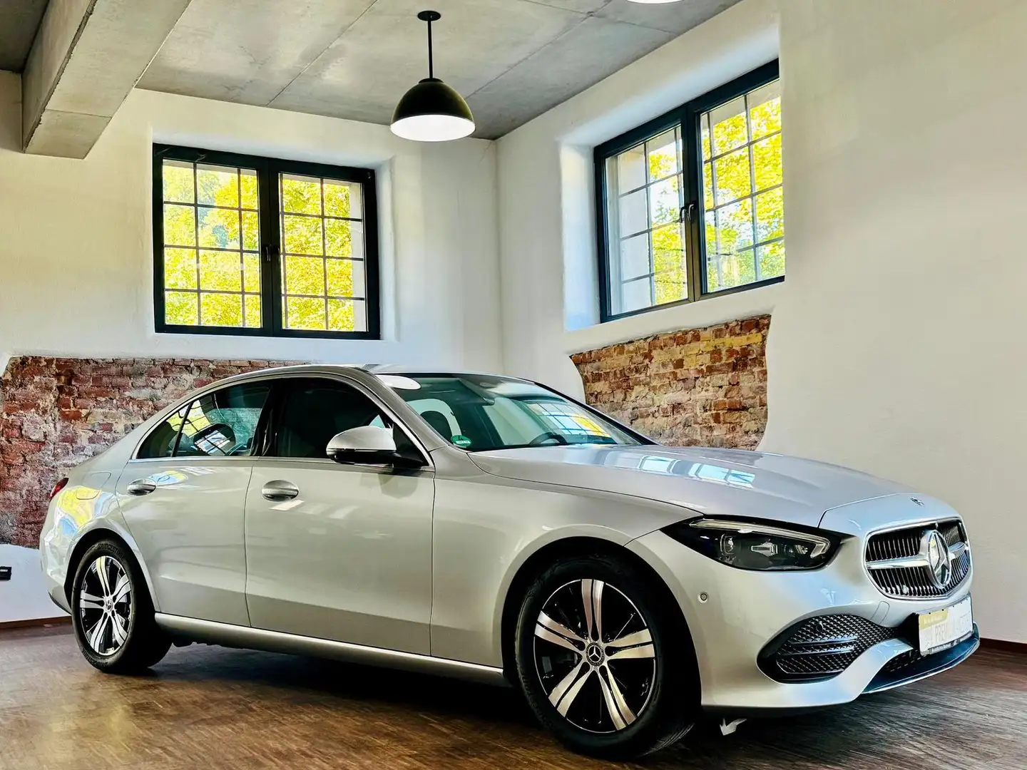 Mercedes-Benz C 200 Avantgarde MBUXPrem. 360° Dig.Light Silber - 2