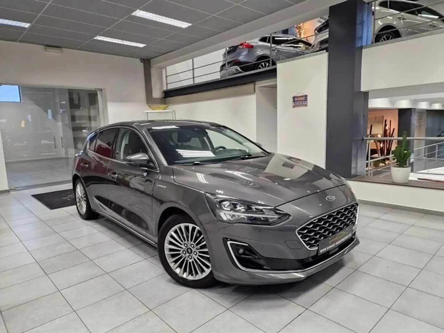 Ford Focus VIGNALE HYBRID  FULL OPTION 42000KM Gris - 1