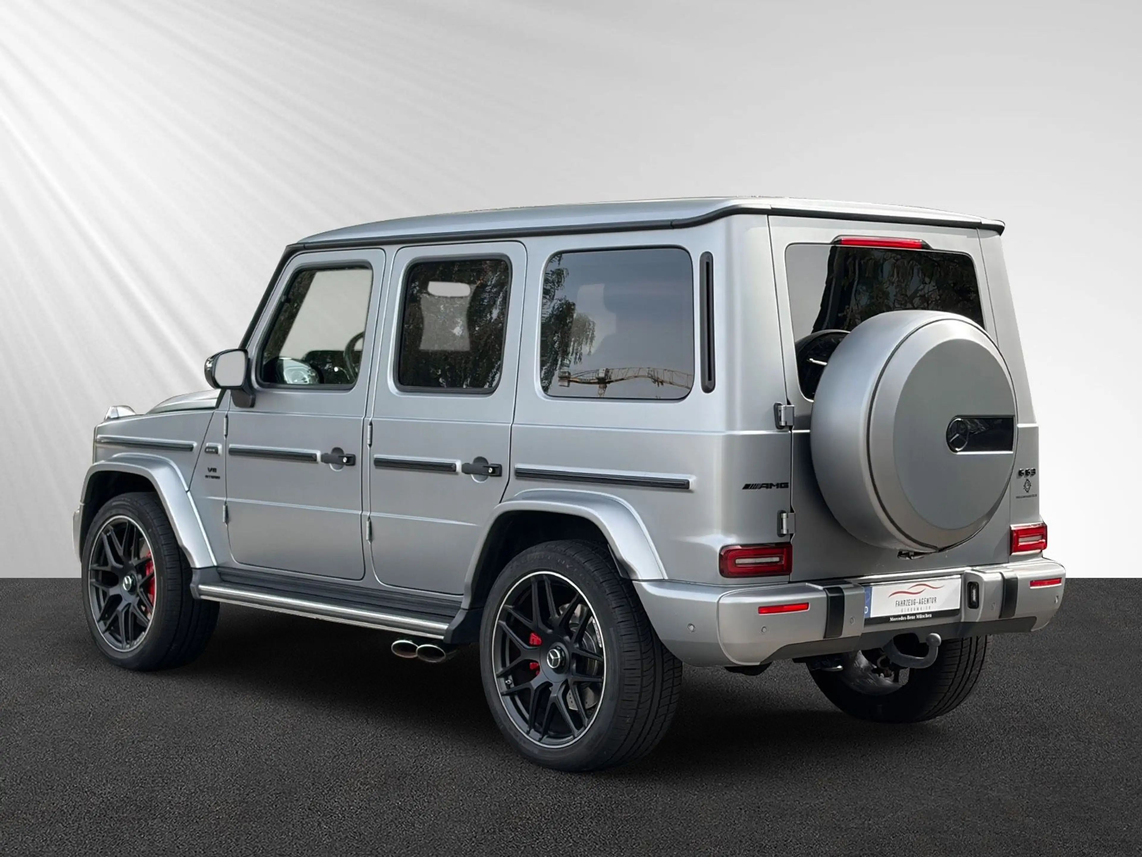 Mercedes-Benz G 63 AMG /BRD/Designo Magno/Driver´s/Night — photo 3
