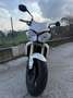 Triumph Street Triple 675 - thumbnail 2