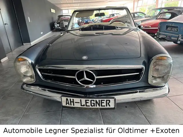 Mercedes-Benz SL 280 280 SL Pagode mit seltenem 5 Gg. Schaltgetriebe
