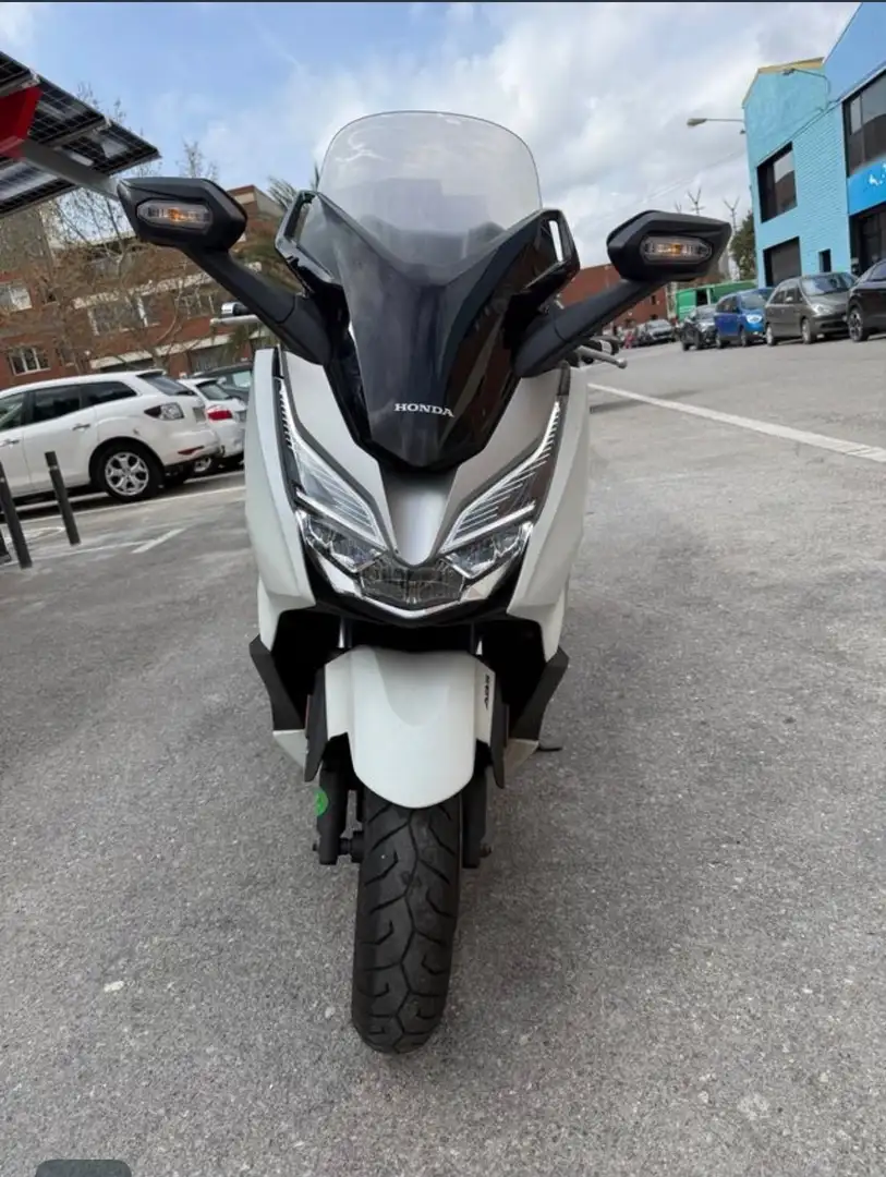 Honda Forza 300 - 2
