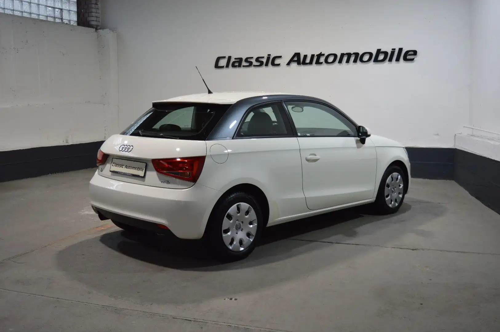Audi A1 attraction *Isofix*Klima* Weiß - 2