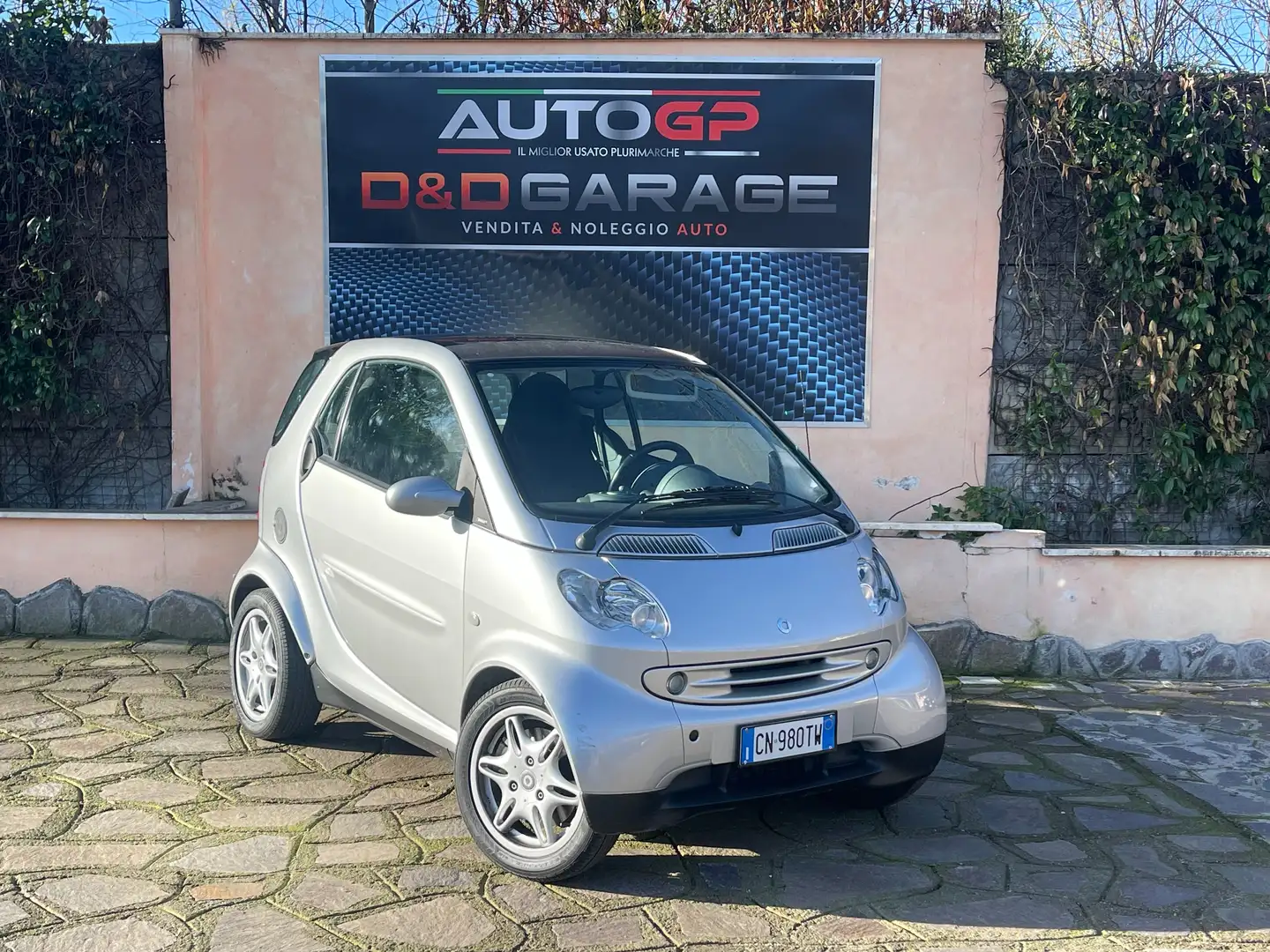 smart forTwo Fortwo 0.7 Smart Passion 61cv Argento - 1