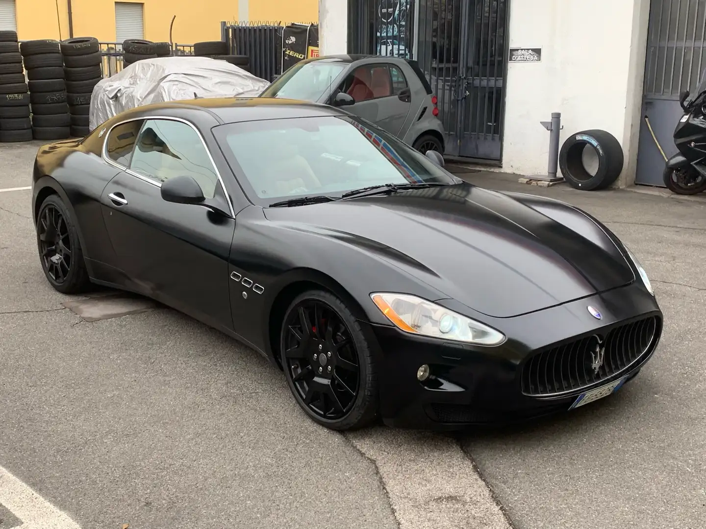 Maserati GranTurismo NO PERDITEMPO NO PERDITEMPO NO PERMUTE Schwarz - 2
