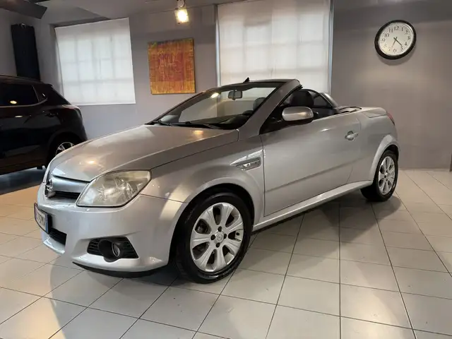 Opel Tigra Tigra Twintop Twintop 1.3 cdti Sport esp