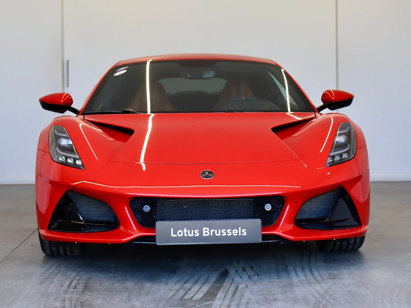 Lotus Emira TURBO SE Rouge - 1