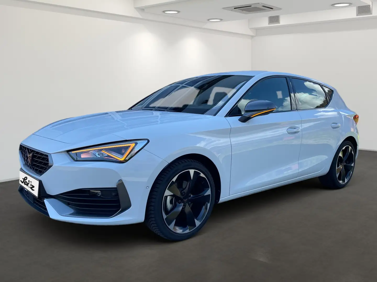 CUPRA Leon 1.5 eTSI *LED*KAMERA*NAVI* bijela - 2