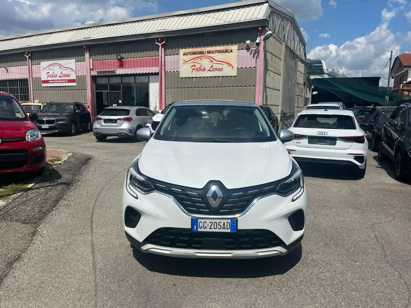 Renault Captur TCe 100 CV GPL FAP Zen Alb - 2