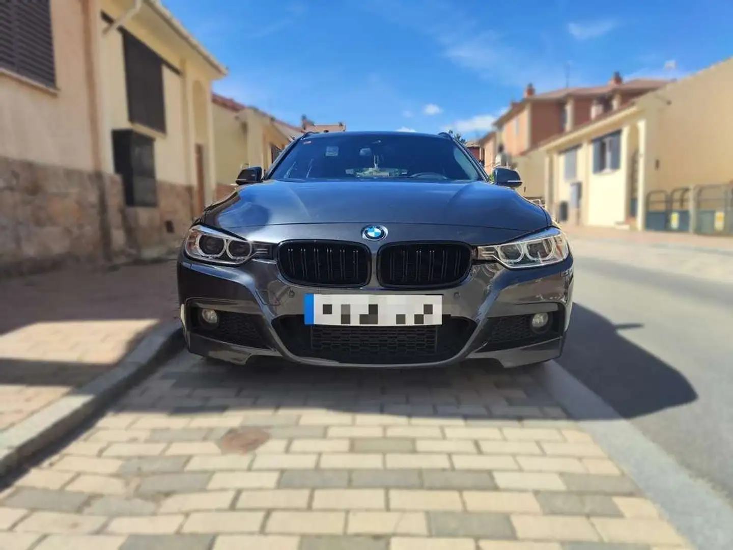 BMW 318 318d Touring Gris - 1